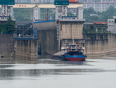 散貨船大型化的發(fā)展過程