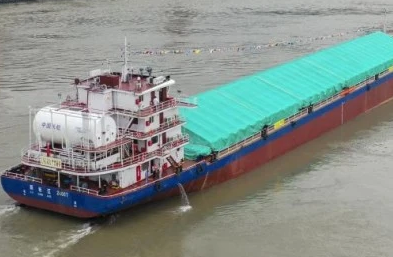 散貨船的優(yōu)勢和風(fēng)險，你真正了解嗎？