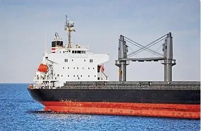 散雜船海運(yùn)：連接世界市場的重要紐帶