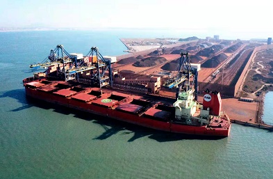 散貨船海運的優(yōu)勢與局限性