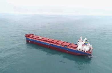 上海散貨船公司對經(jīng)濟(jì)增長的貢獻(xiàn)，并展示它們在國際貿(mào)易中的重要性