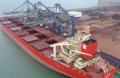 散貨船海運(yùn)貨代滿足客戶對(duì)于大宗貨物的運(yùn)輸需求，解決物流難題