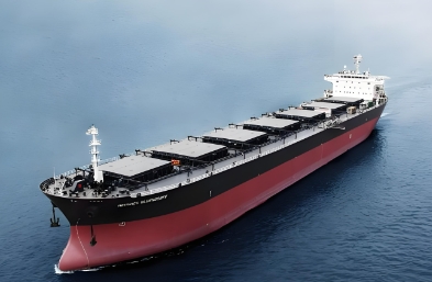 散貨船作為海上運(yùn)輸?shù)闹匾ぞ咧?，在全球?jīng)濟(jì)中扮演著舉足輕重的角色