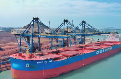 散貨船海運(yùn)在全球經(jīng)濟(jì)一體化中發(fā)揮著不可或缺的作用