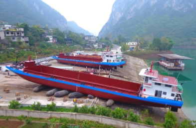 散貨船裝貨的過程、技術(shù)、挑戰(zhàn)以及未來發(fā)展趨勢