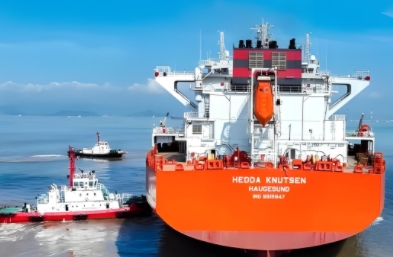 上海海運(yùn)整箱價格變動直接影響著全球供應(yīng)鏈的效率和成本