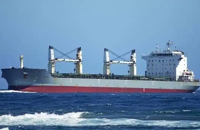 散貨船面臨的挑戰(zhàn)和機(jī)遇是什么？